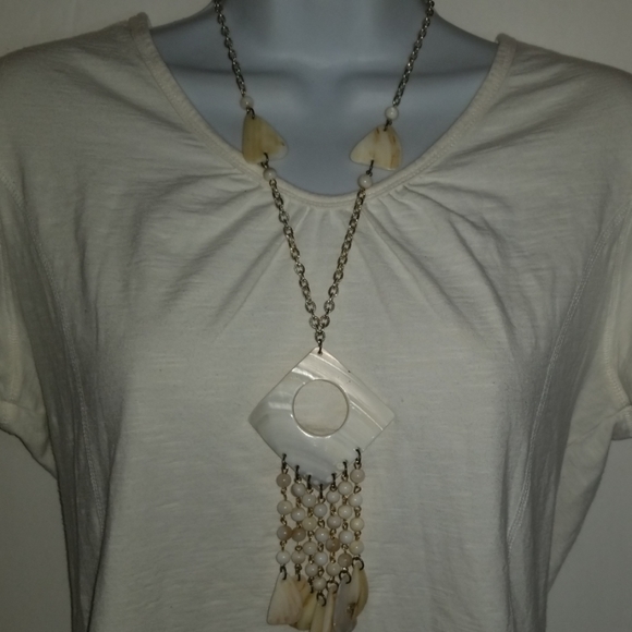 Necklace Shell Dangle Nautical White Gold Tone - Picture 1 of 7